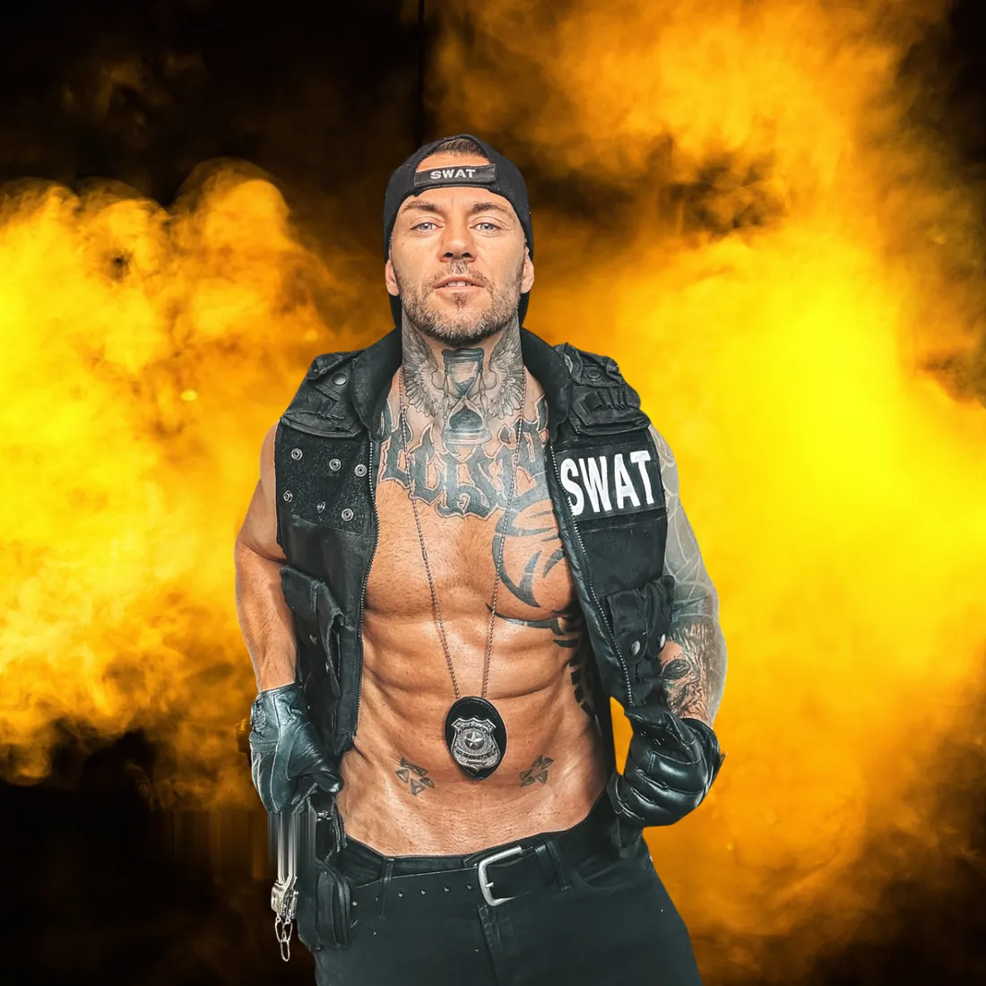 Stripper Calvin als SWAT in Prag